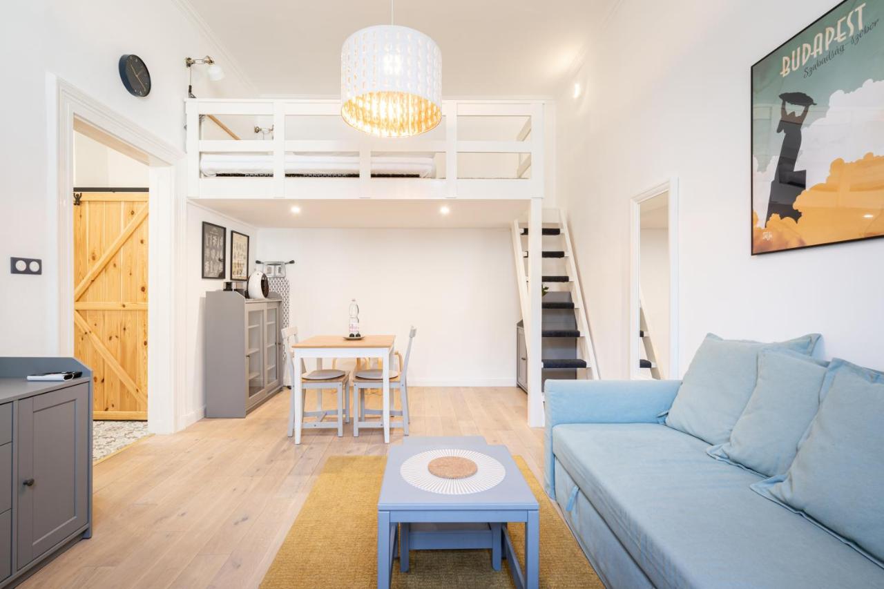 Youth Motive Studio With Gallery Budapest Exterior foto
